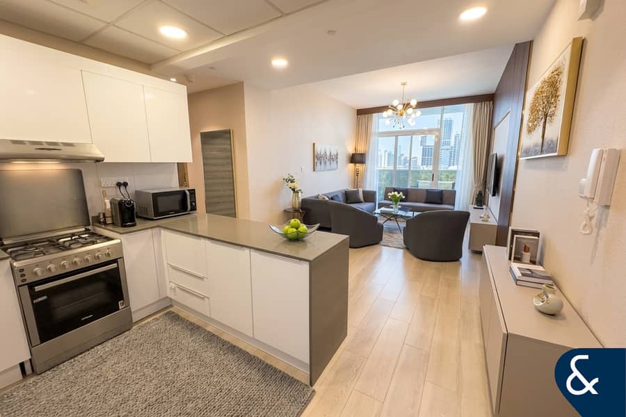 Exclusive | Furnished | Open Plan Exclusive | Furnished | Open Plan