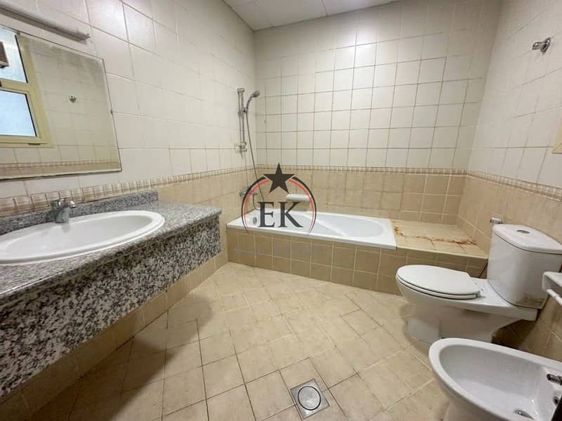 10 IMG_4693. png