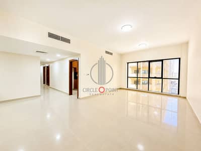 4 Schlafzimmer Wohnung zum Miete in Bur Dubai, Dubai - 1C20BDB3-5AB4-41D0-AE39-8992639222C6. png 4 Schlafzimmer Wohnung zum Miete in Bur Dubai, Dubai - 1C20BDB3-5AB4-41D0-AE39-8992639222C6. png