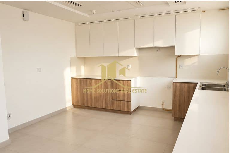 2 KITCHEN. png