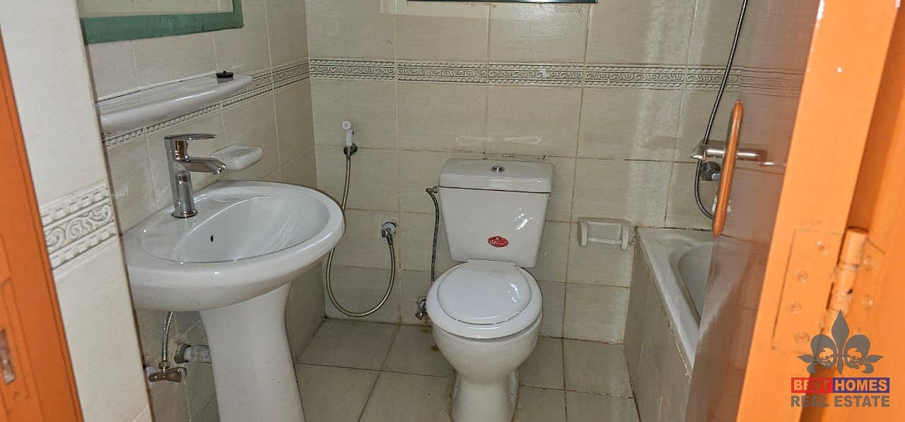 10 RASDT1BHK5. jpg