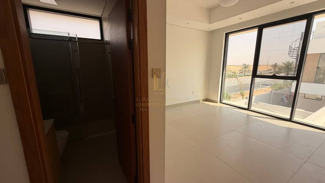 6 WhatsApp Image 2026-09-30 at 1.55. 09 PM (2). jpeg