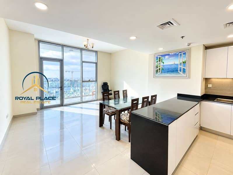 2 Bright Modern Open-Plan Apartment. png