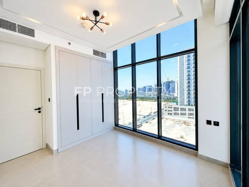 4 PG ONE 1BR 1002-- 2. jpg