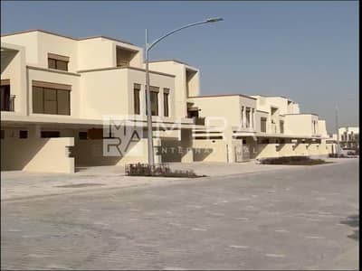 4 Camere Townhouse in affitto a DAMAC Lagoons, Dubai - Townhouse Costa Brava-03