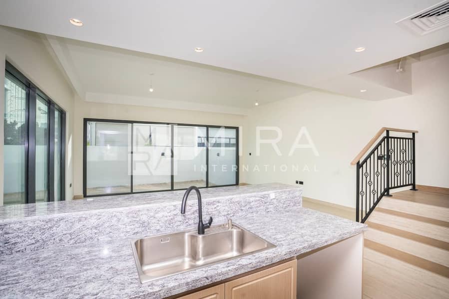 7 5 bed mid Big plot Unit-13