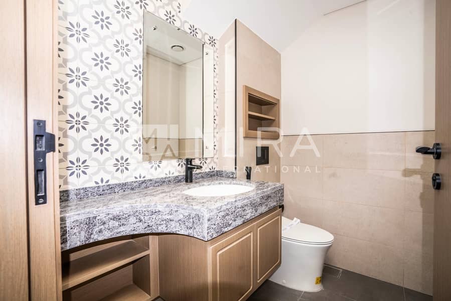 24 5 bed mid Big plot Unit-16