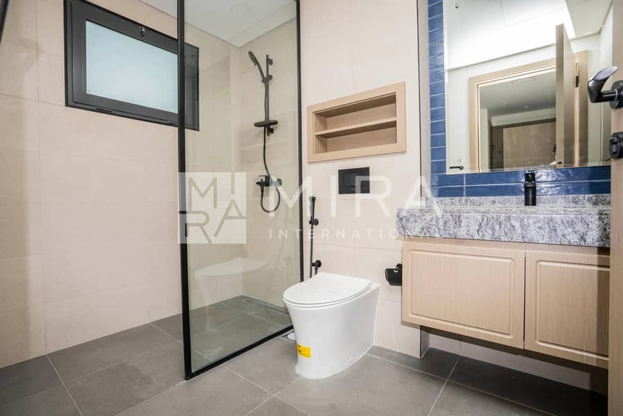 27 5 bed mid Big plot Unit-14