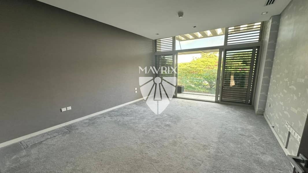 3 Image 3