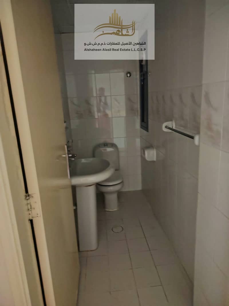 5 WhatsApp Image 2026-10-01 at 12.07. 11 (2). jpeg