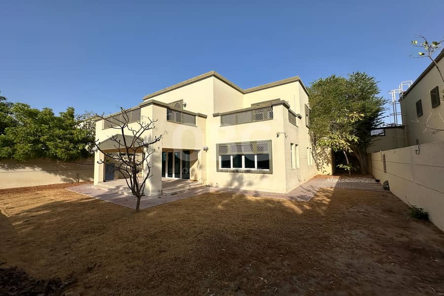Large 4 BR | Regional style | Private Pool Large 4 BR | Regional style | Private Pool