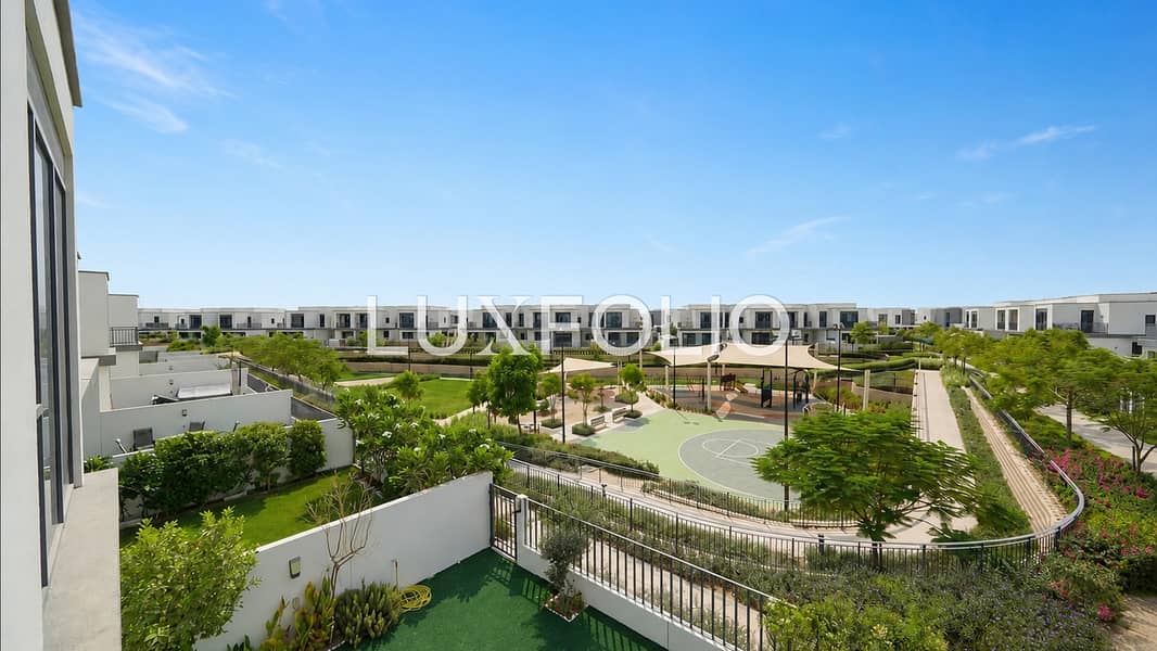 位于迪拜山庄,枫叶社区,枫叶3区 4 卧室的联排别墅 285000 AED - 16701079 位于迪拜山庄,枫叶社区,枫叶3区 4 卧室的联排别墅 285000 AED - 16701079