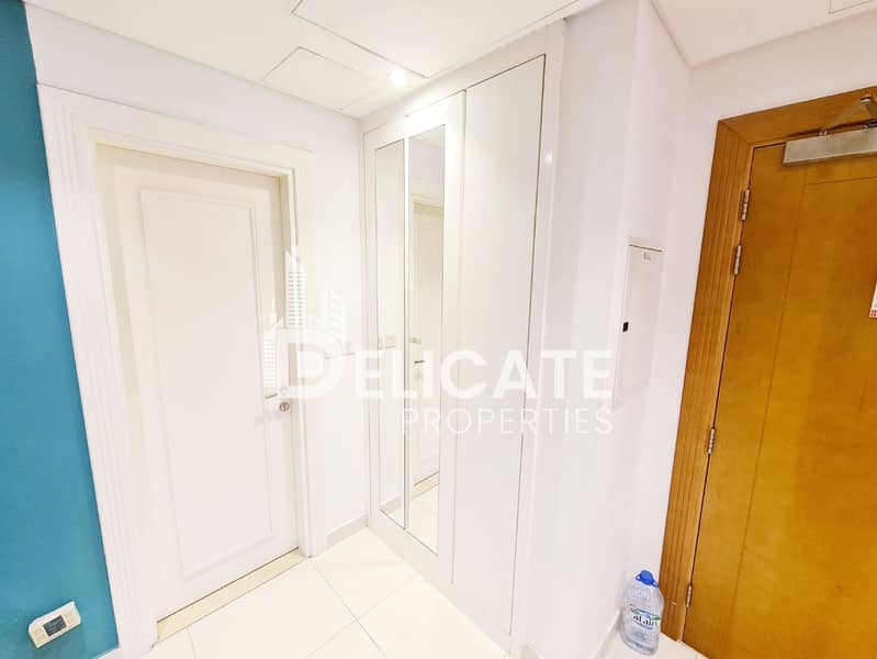 9 10th floor Capital Bay A std Pictures_page-0008. jpg