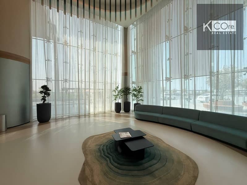 12 12. jpeg