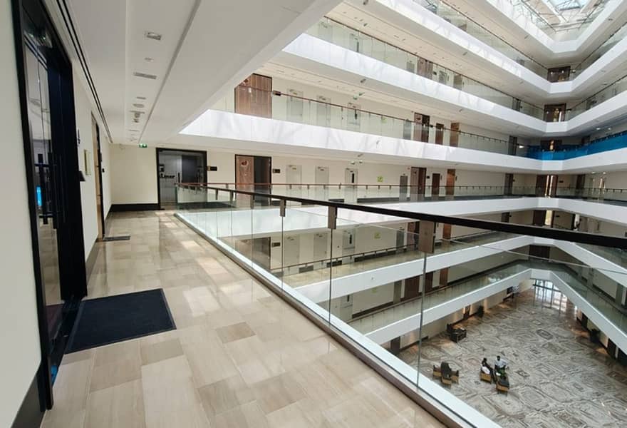 9 Office Space I Dubai Frame View I Prime Location — photo 9