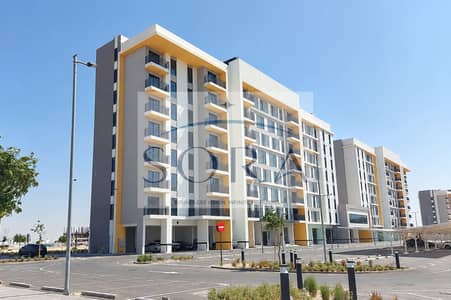 1 Schlafzimmer Wohnung zum Miete in Al Shamkha, Abu Dhabi - Modern Apartment Complex in Daylight. png 1 Schlafzimmer Wohnung zum Miete in Al Shamkha, Abu Dhabi - Modern Apartment Complex in Daylight. png