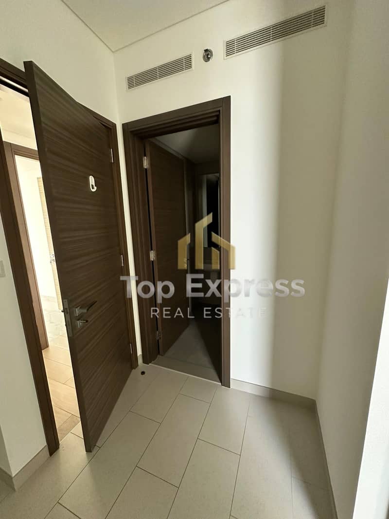 9 WhatsApp Image 2026-10-01 at 13.41. 47 (1). jpeg