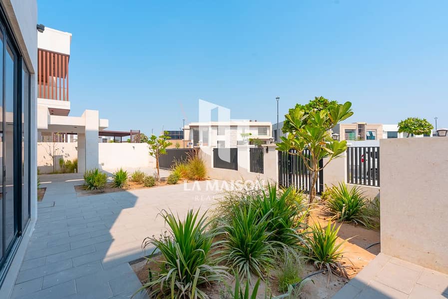 30 Saadiyat reserved villa (41). jpg