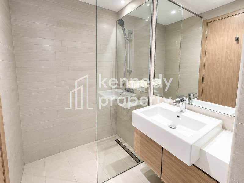 14 609 Azizi Riviera 33 - IPE (10). png