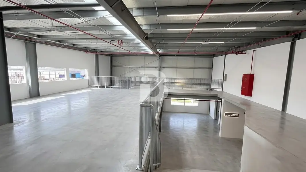 premium Warehouses for Sale RM (No Agents)- al quoz 3