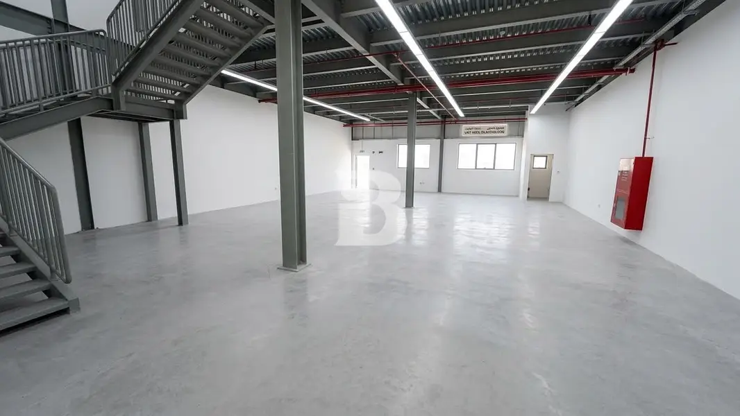 premium Warehouses for Sale RM (No Agents)- al quoz 3