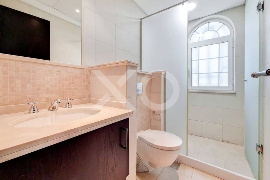 36 2_Ensuite_3_0_copy. jpg