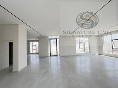 4 habitaciones Villa para en Alquiler en International City Phase 2 (Warsan 4), Dubai - Villa en International City Phase 2 (Warsan 4), 4 dormitorios, 280000 AED - 15229207