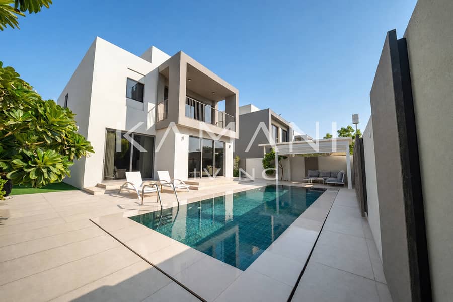 Upgraded w/ Pool | Single Row | Vacant Upgraded w/ Pool | Single Row | Vacant