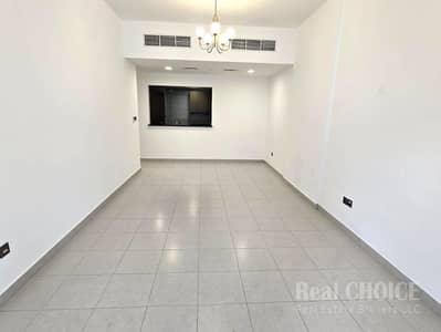 2 Schlafzimmer Wohnung zum Miete in Bur Dubai, Dubai - Wohnung in Bur Dubai,Al Raffa,Masaken Al Raffa 01, 2 schlafzimmer, 95500 AED - 16703914 2 Schlafzimmer Wohnung zum Miete in Bur Dubai, Dubai - Wohnung in Bur Dubai,Al Raffa,Masaken Al Raffa 01, 2 schlafzimmer, 95500 AED - 16703914