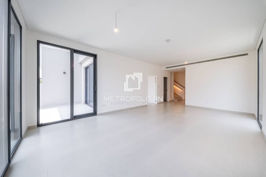 Rijwoning in Jebel Ali Village, 4 slaapkamers, 260000 AED - 16704878 Rijwoning in Jebel Ali Village, 4 slaapkamers, 260000 AED - 16704878