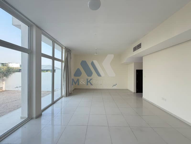 3 WhatsApp Image 2026-10-01 at 16.12. 17 (2). jpeg