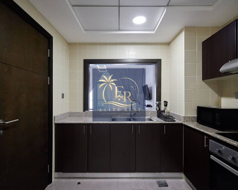 24 611A8365-1 copy. jpg