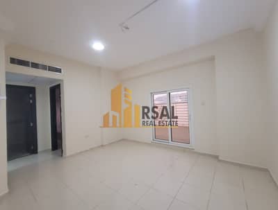 1 habitación Apartamento para en Alquiler en Muwaileh, Sharjah - IMG-20260930-WA0160. jpg 1 habitación Apartamento para en Alquiler en Muwaileh, Sharjah - IMG-20260930-WA0160. jpg