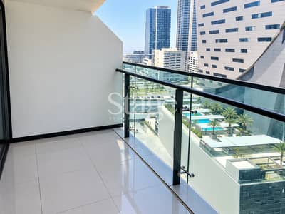 Studio for Sale in Business Bay, Dubai - High Floor | City & Pool Views | Prime Investment Opportunity Studio for Sale in Business Bay, Dubai - High Floor | City & Pool Views | Prime Investment Opportunity