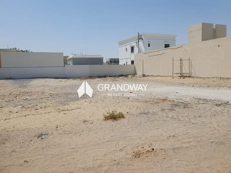 Leasehold Sale| Residential usage | Prime Location