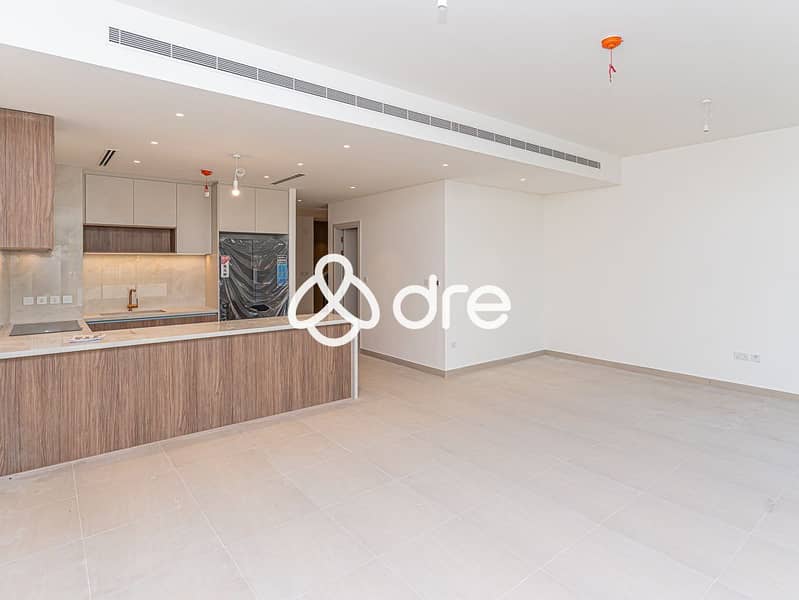 4 DRE08410-Edit. JPG