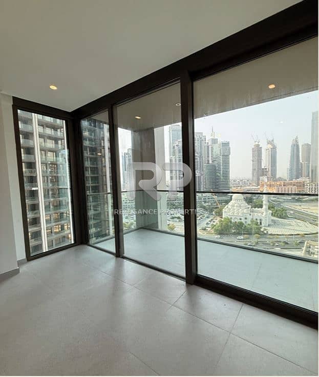 5 balcony. JPG