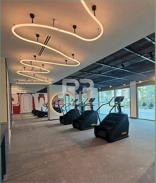 8 gym 1. JPG
