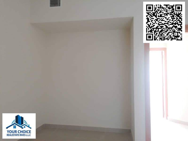 24 ef92bf65-b071-4816-8ba1-c9a2d594b58a. jpg
