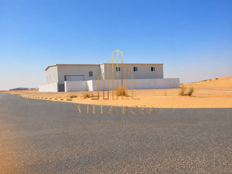 2 WareHouse2. jpeg