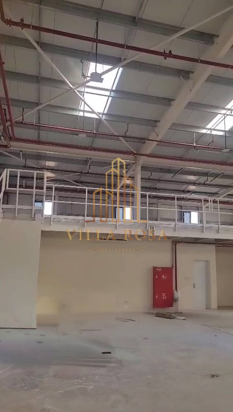 4 WareHouse4. jpeg
