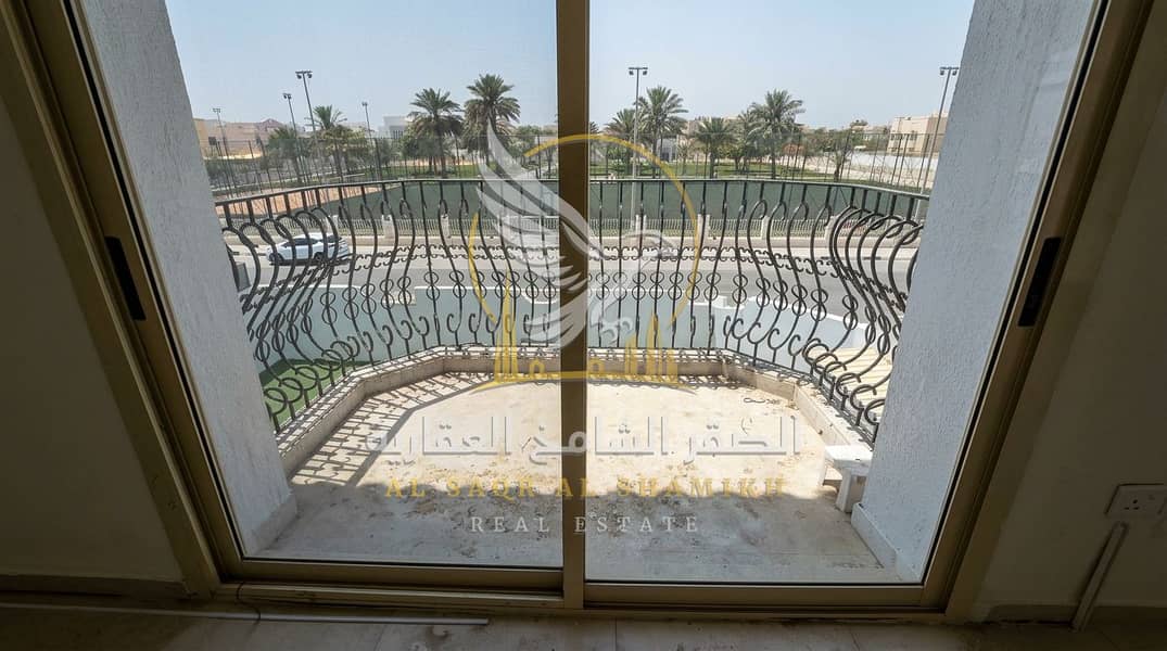 5 فيلا مستقلة في منطقة شرقان مع مسبح وحديقة كبيرة تشطيب حديث وموقع مميز 5. jpeg