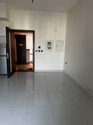Monolocale in affitto a International City, Dubai - WhatsApp Image 2026-10-01 at 19.02. 08. jpeg
