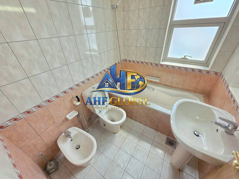 14 f7315339-22d0-4528-adb2-a8072bfde3d4. jpg