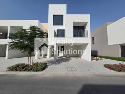 Villa de 4 chambres à à vendre à Arabian Ranches 3, Dubai - 20260507_162830. jpg