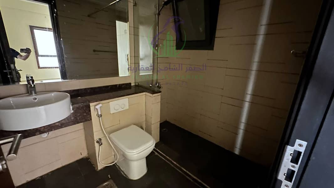 17 apartment-for-rent-2-bedroom-altaawn-alsharqa-property-17. jpg