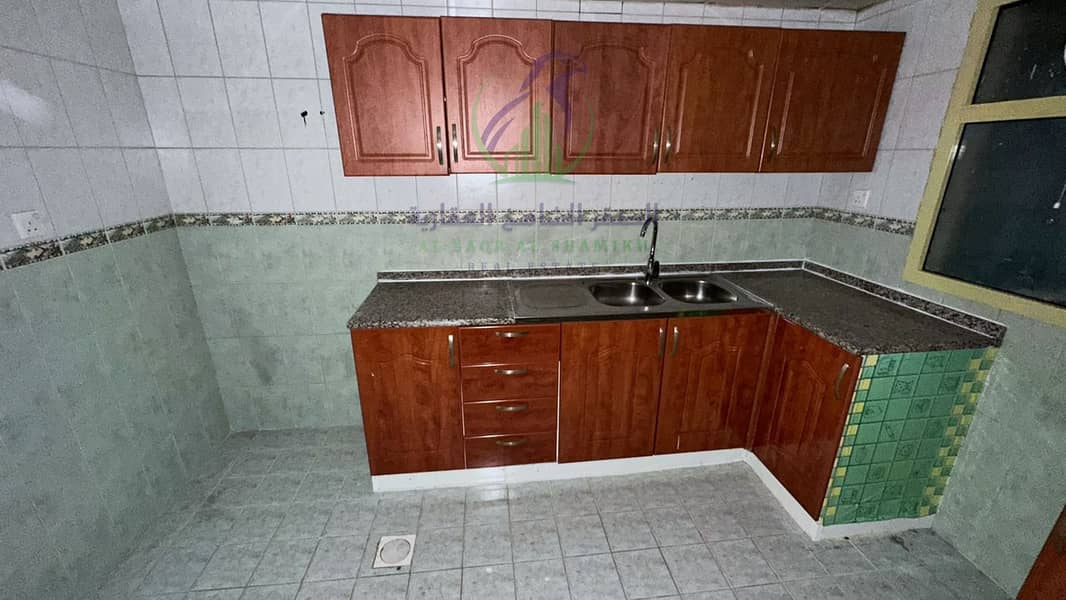 17 apartment-for-rent-3-bedroom-almjaz-3-alsharqh-property-06. jpg