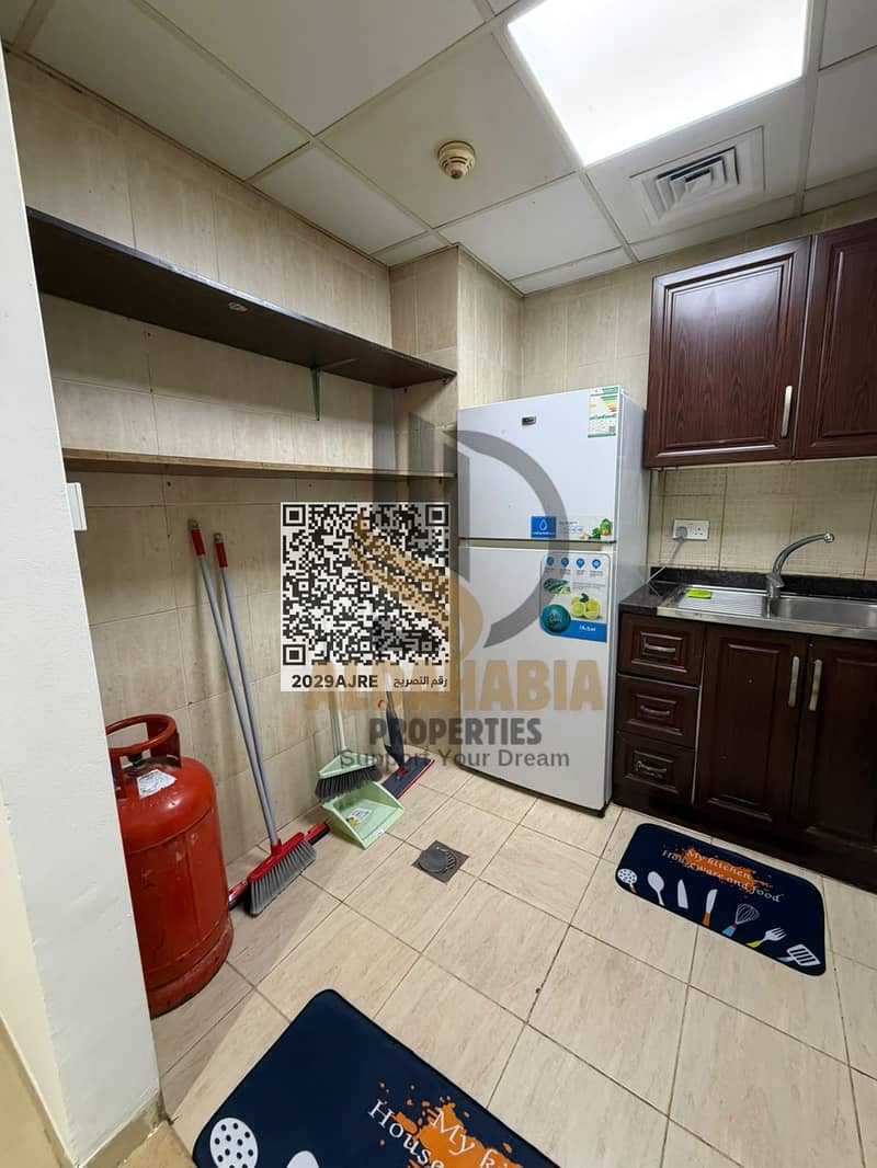 12 5afbf3c4-78be-4e8c-9757-ac6687066ad7. jpg