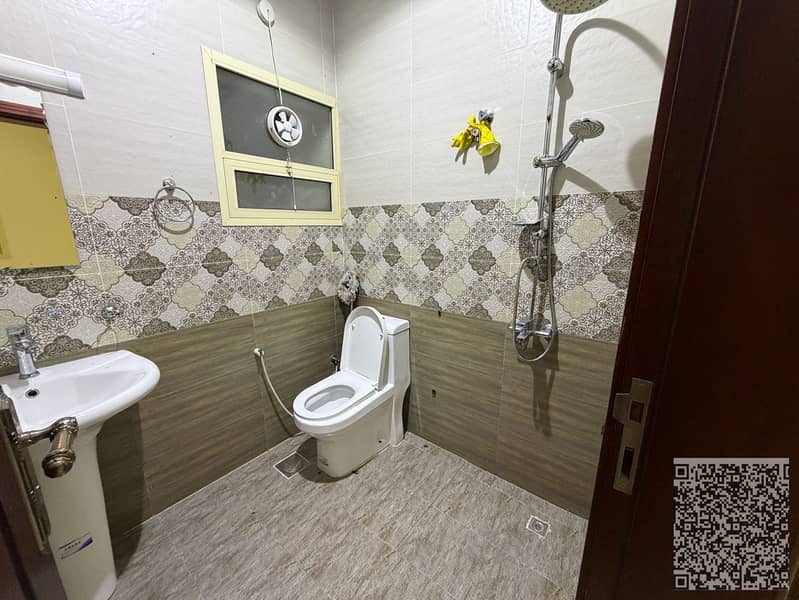 3 D6356F41-7EA3-42EC-8FAE-280DC3E96969. jpg
