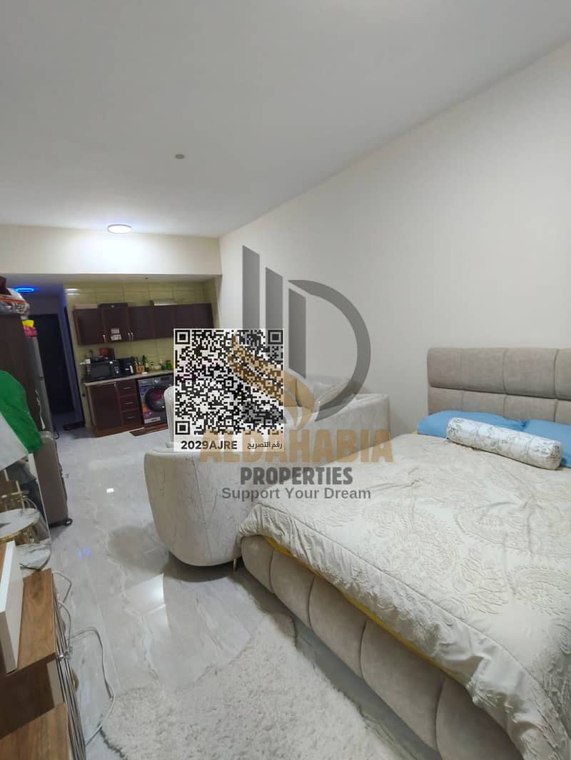 10 8927cd84-5d19-45dd-9715-8cc1067f7325. jpg